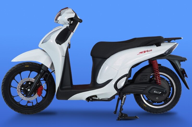 Xe máy điện mới đẹp như SH, đi xa tới 150 km, đổi pin trong phút chốc