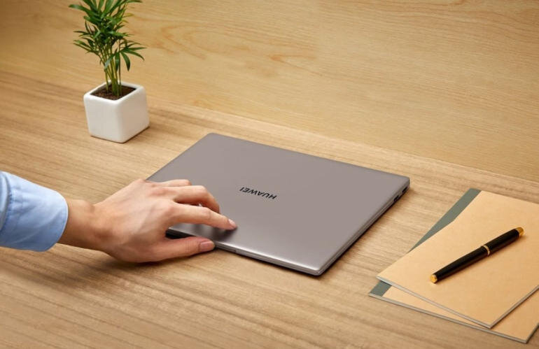 laptop matebook 14