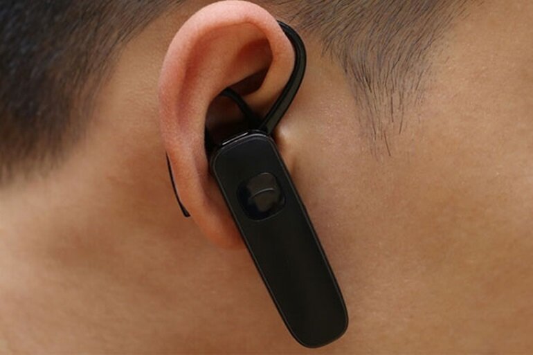 3 thói quen sử dụng tai nghe gây hại cho thính giác và giải pháp
