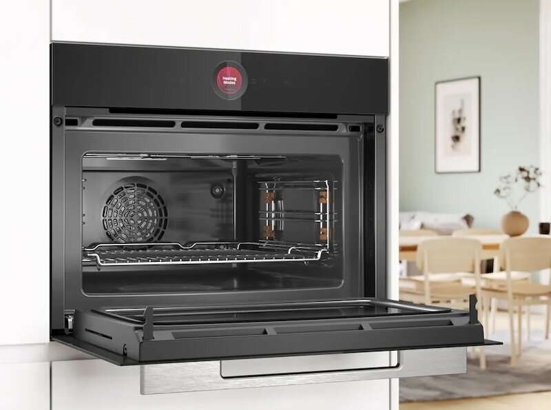Lò nướng kết hợp vi sóng Bosch CMG7241B1 rất đáng đầu tư trong năm 2025