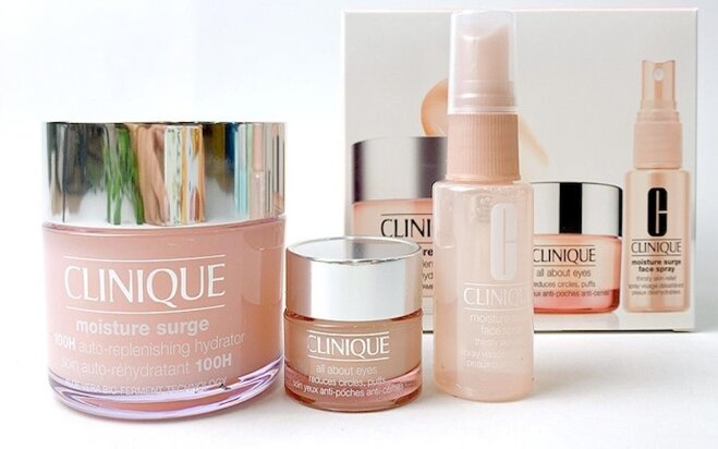 Bộ dưỡng da Clinique Moisture Surge