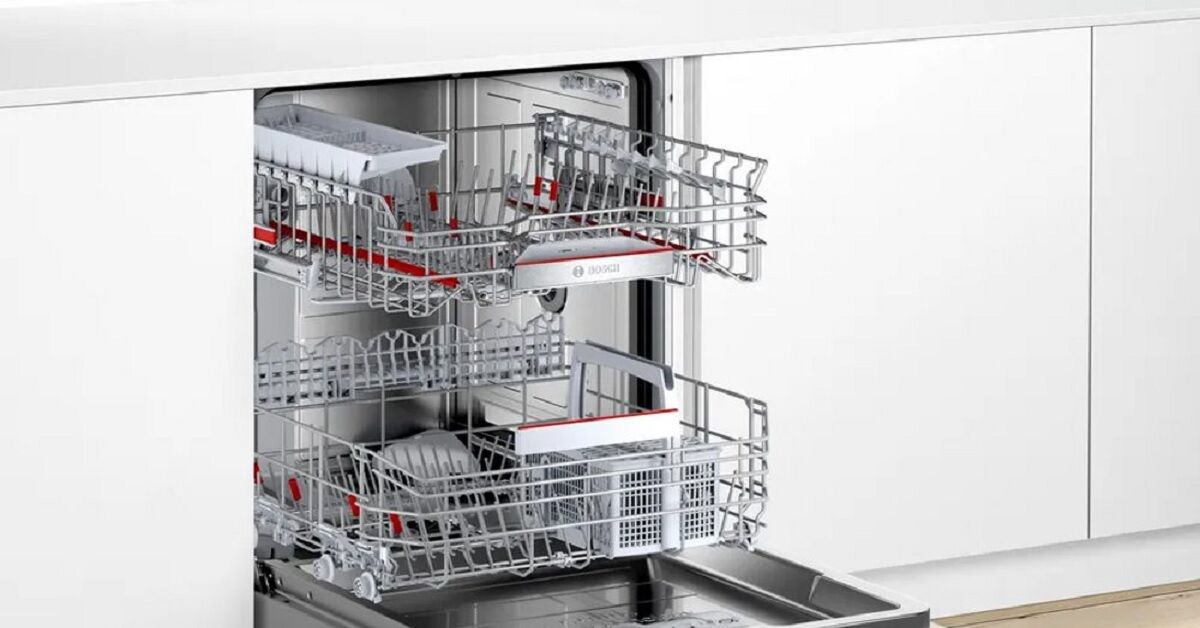 4 điều cần biết khi tìm mua máy rửa bát Bosch âm tủ 14 bộ SMI6ZBS01D