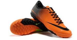 4 đôi giày đá bóng giá rẻ chất lượng đỉnh cao ai cũng muốn sở hữu