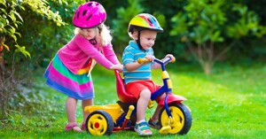 4 gợi ý xe đạp 3 bánh tập đi dành cho bé từ 1 – 5 tuổi