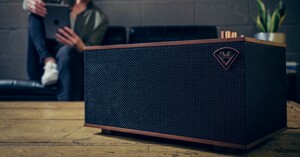 4 mẫu loa bluetooth xứng đáng để bạn đầu tư cho phòng ngủ của mình trong năm 2019