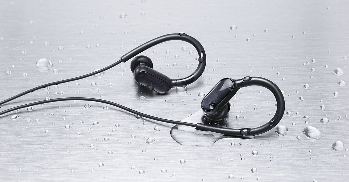 4 tai nghe bluetooth không dây thú vị, giá phải chăng cho người dùng