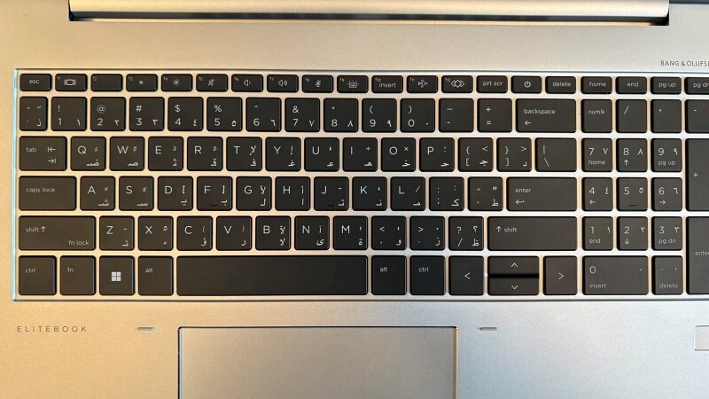 Bàn phím và touchpad chất lượng cao