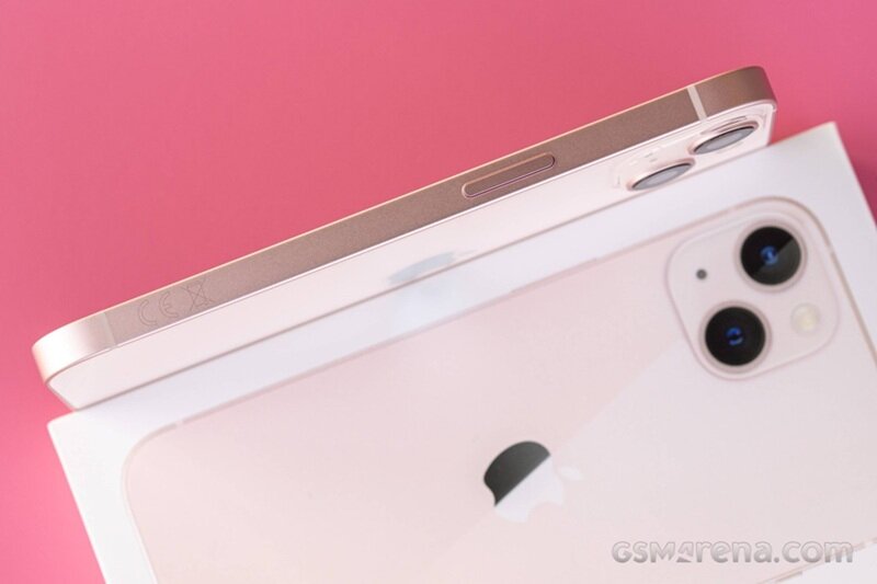 Chiếc iPhone VN/A rẻ nhất Việt Nam giảm còn 11,49 triệu, lựa chọn 