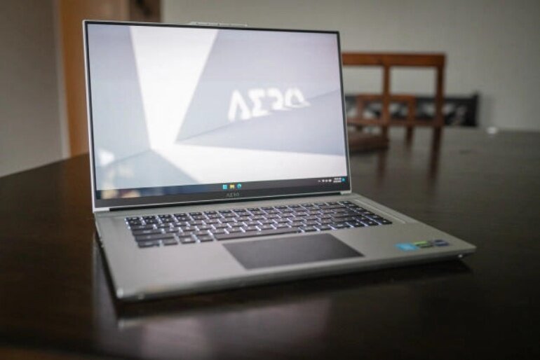 laptop Gigabyte Aero 16