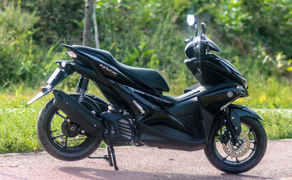 Yamaha NVX 125 sang trọng, sành điệu