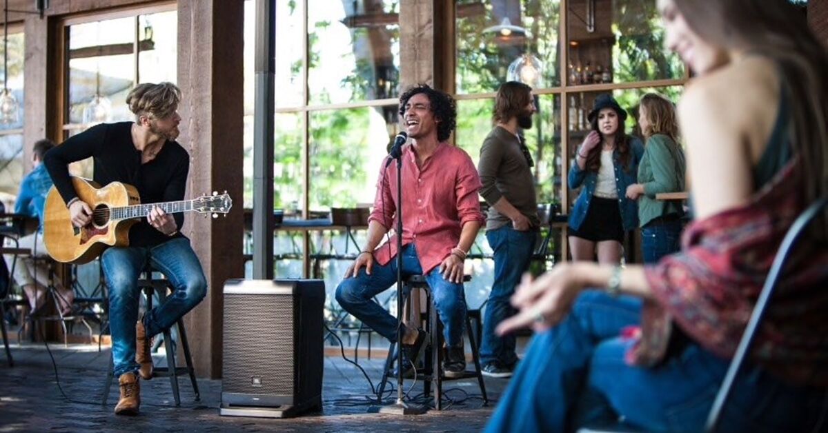 5 chiếc loa bluetooth công suất lớn được ưa chuộng trong năm 2018