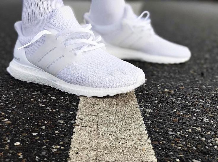 5 loại giày Adidas nữ màu trắng đẹp mê hồn cho phái đẹp năm 2017