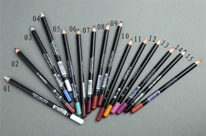 5 loại mỹ phẩm được yêu thích nhất của thương hiệu MAC