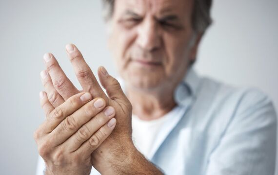 5 loại thực phẩm chức năng trị tê nhức chân tay đau mỏi lâu năm an toàn hiệu quả