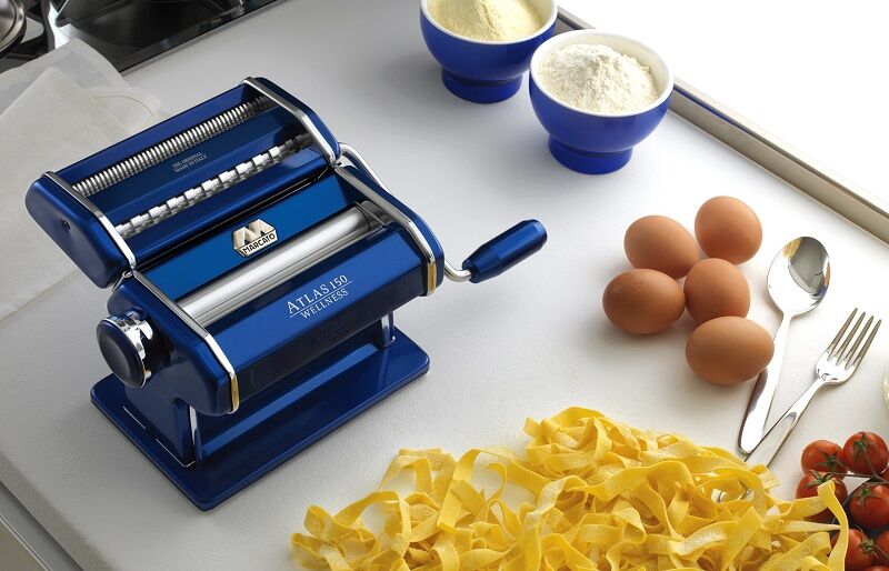 5 máy cán mì quay tay 2 lưỡi cắt sợi to, sợi nhỏ nhanh chóng dễ dàng