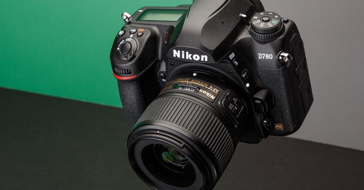 6 máy ảnh DSLR đáng mua trong năm 2021