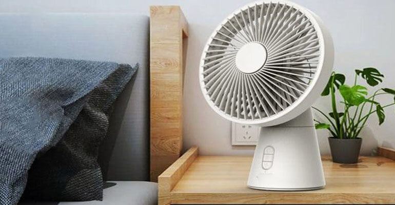 Quạt tích điện mini Xixa có thời lượng sử dụng lên đến 7.5 giờ siêu tiết kiệm quạt tích điện mini để bàn 3 trong 1 Xixa