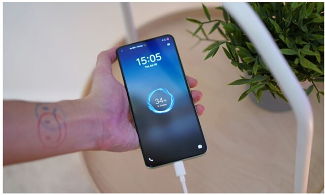 Vivo Y100 - điện thoại giá 5 triệu đồng mà toàn trang bị