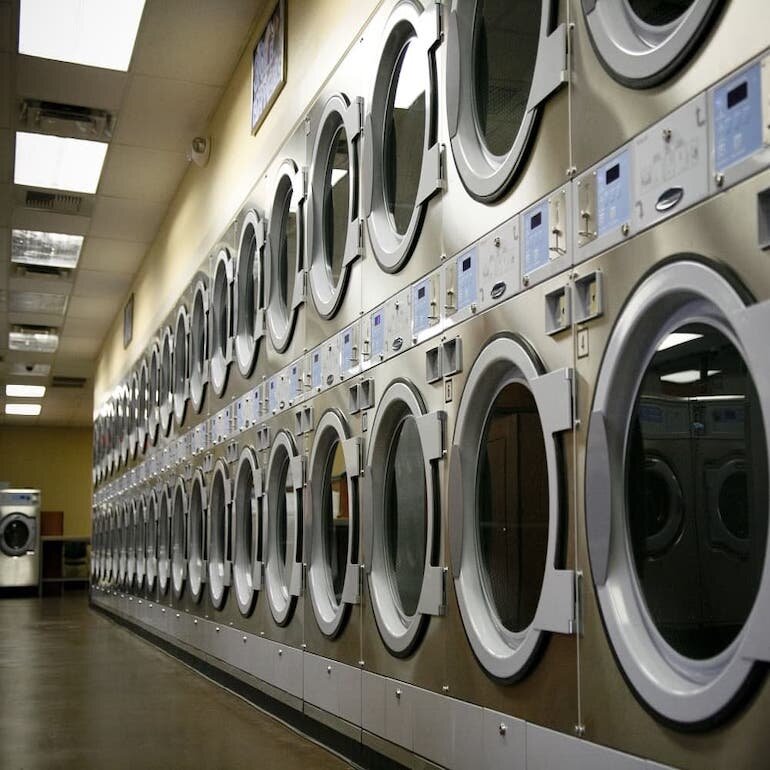 Máy giặt công nghiệp cũ giá bao nhiêu?