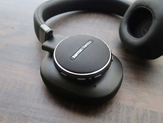 tai nghe chống ồn harman kardon fly anc