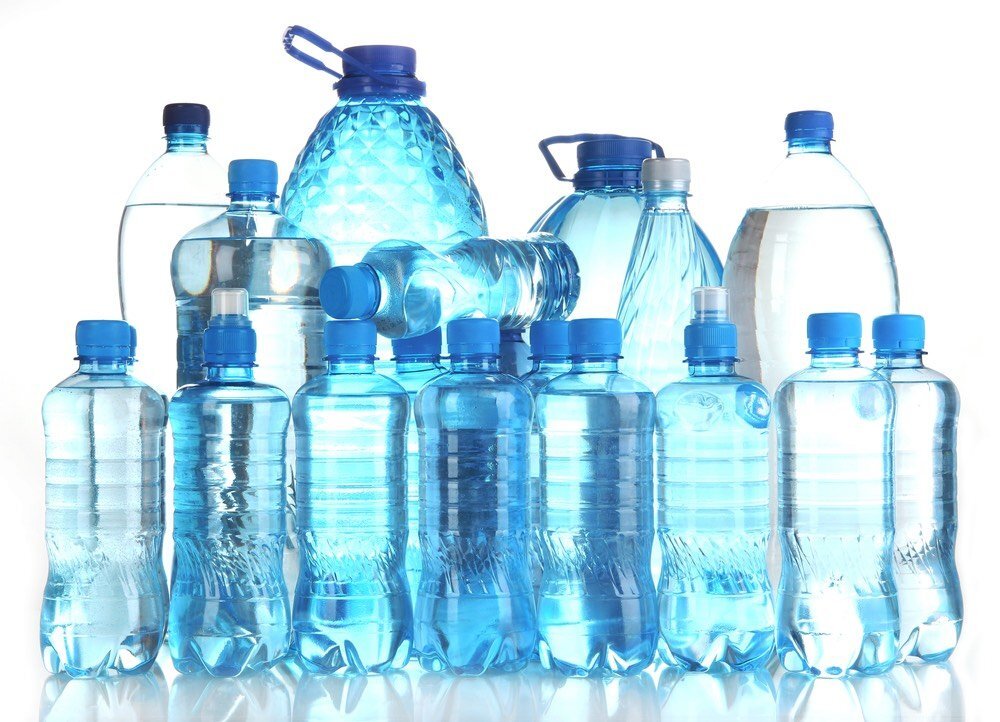 Nước đóng chai được sản xuất từ công nghệ lọc RO