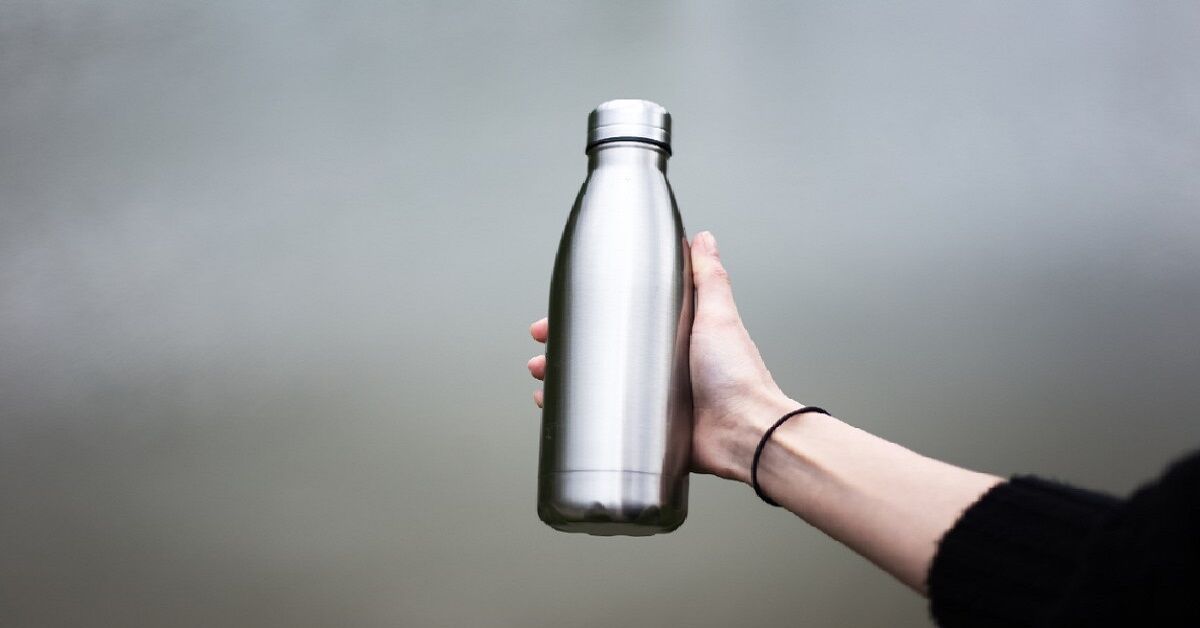 7 cách khử mùi bình giữ nhiệt tại nhà đơn giản, hiệu quả