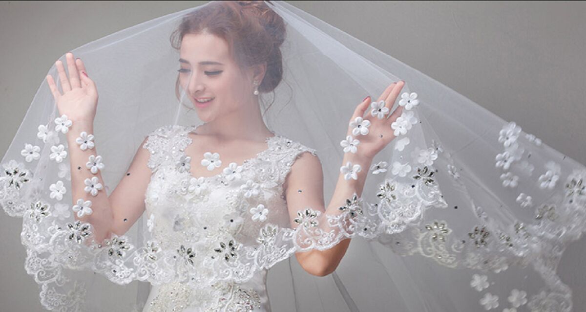 7 loại phụ kiện tóc cô dâu được yêu thích nhất hiện nay