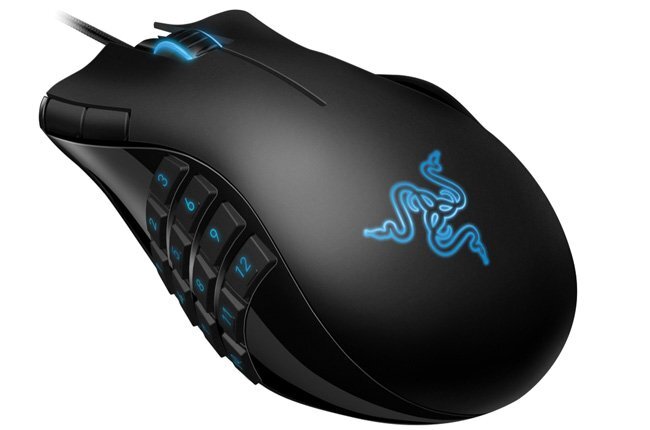 Razer Naga được trang bị cả một dàn nút 