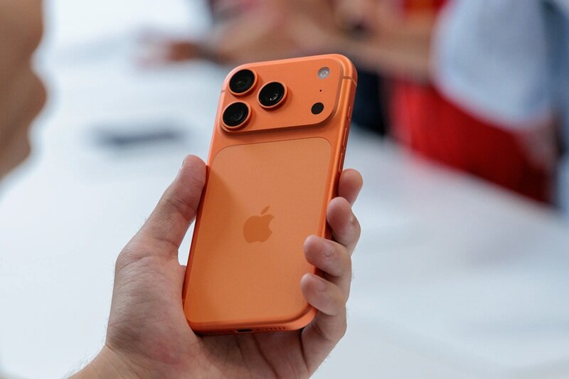 iPhone 17 Pro Max đội giá cao, iPhone Air 