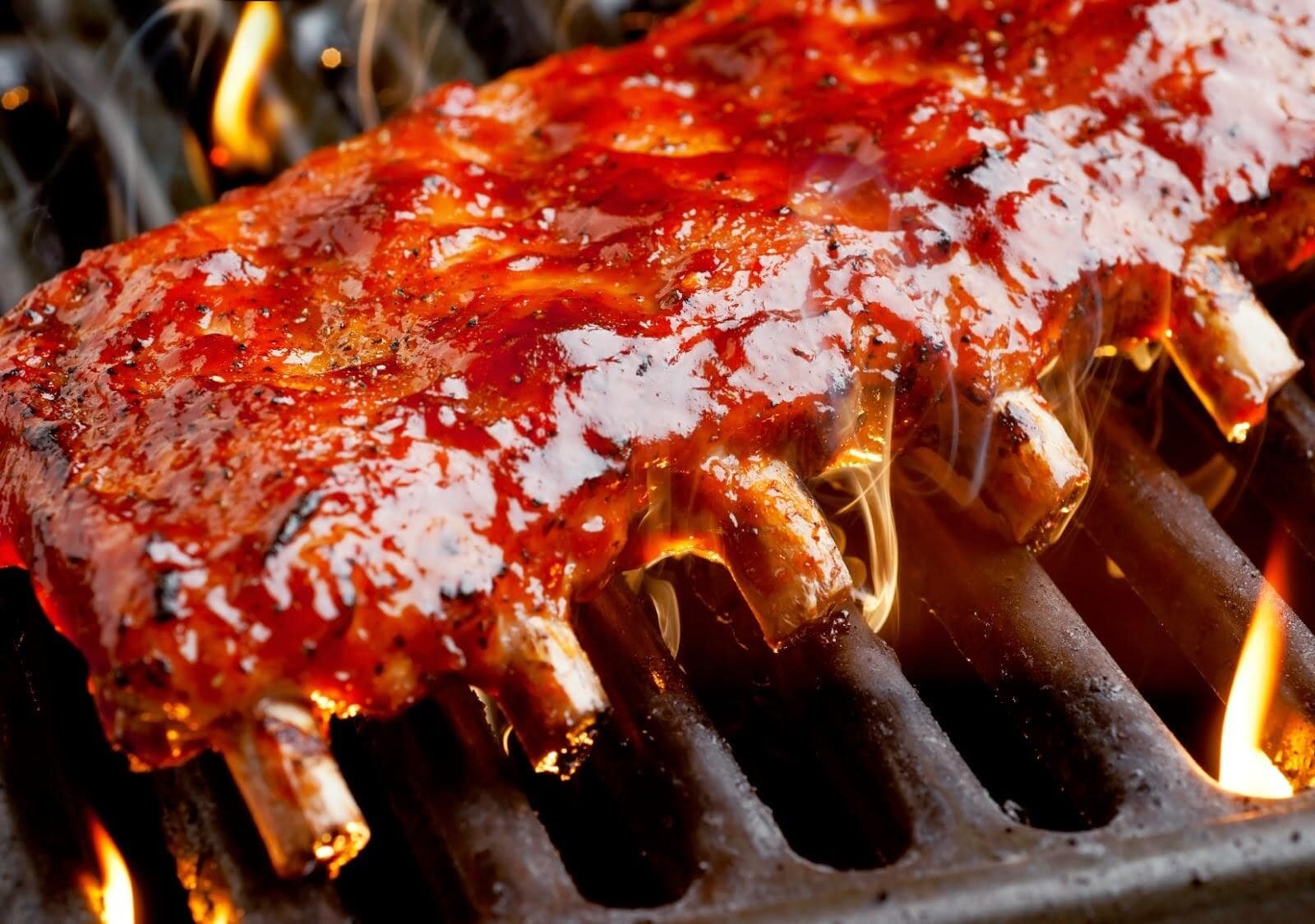 Oven-grilled ribs are rich in flavor