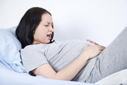 8 dấu hiệu cho thấy mẹ bầu đang chuyển dạ