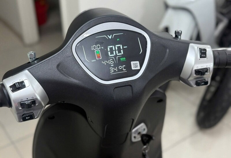 VinFast Evo Grand Lite giảm 16%, giá còn 16,7 triệu đồng, chạy tới 198 km/lần sạc