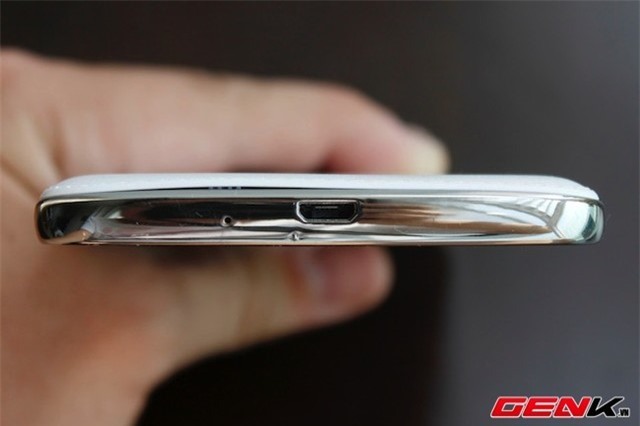 Galaxy Grand 2 & Lumia 1320: Kẻ tám lạng, người nửa cân