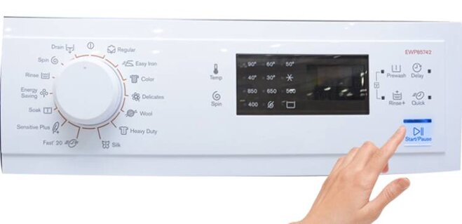 Bảng điều khiển máy giặt Electrolux