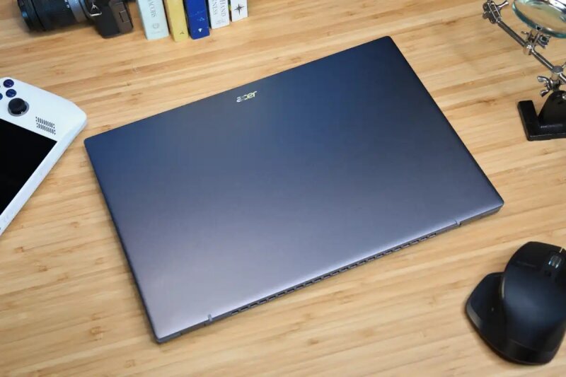 Thiết kế Acer Swift Go 16 2023
