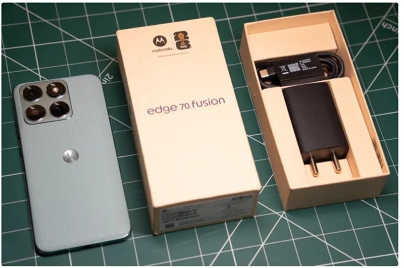 Motorola Edge 70 Fusion bán giá 