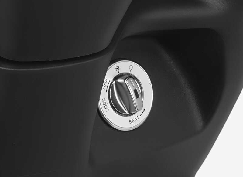 Xe máy điện Yadea mới gây ấn tượng nhờ khỏe máy, kháng nước tốt, lại đi hàng trăm km 1 lần sạc