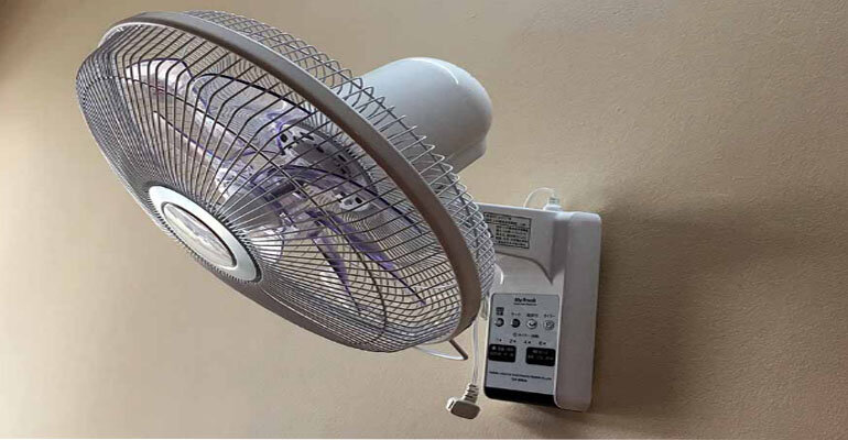 Quạt treo tường thương hiệu Toshiba có nhiều phân khúc cho khách hàng lựa chọn quạt treo tường Toshiba
