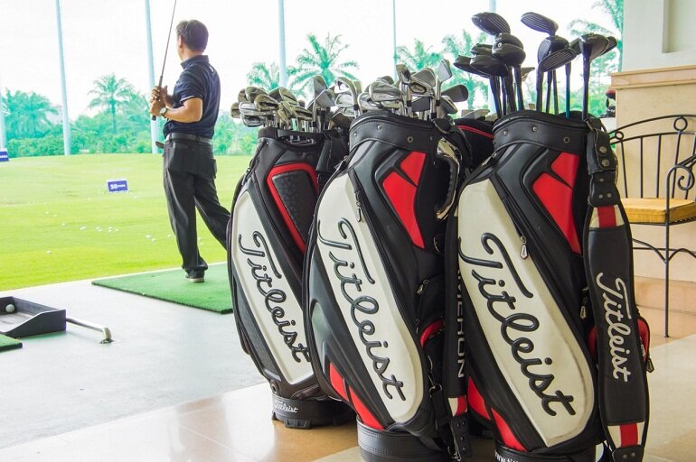 Túi gậy golf Titleist đa dạng và phong phú