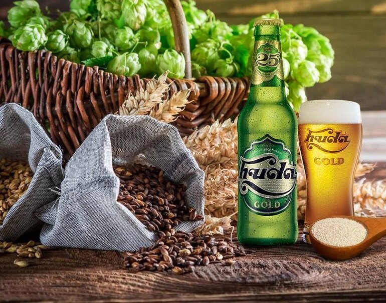 Vẻ hình thức của bia chai Huda Gold
