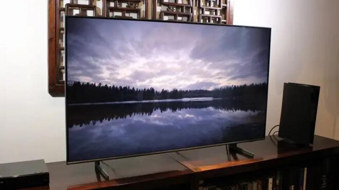 Smart tivi QLED Samsung 4K 55 inch 55Q60D: Giá trị xuất sắc với chất lượng hình ảnh ấn tượng!