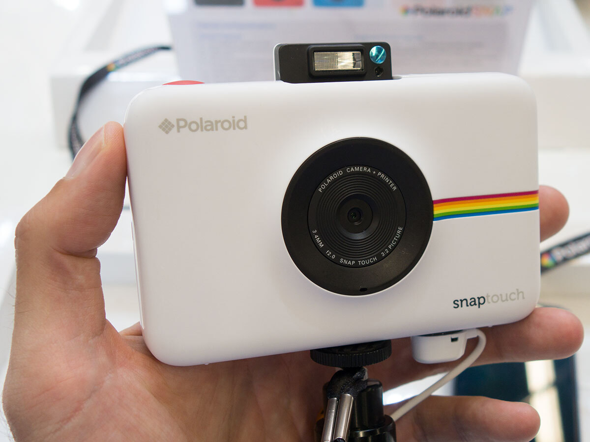 Một trong những chiếc máy ảnh chụp lấy ngay của Polaroid