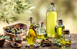 9 loại dầu massage cho bé tốt nhất 2020 dùng cho mùa đông, hè