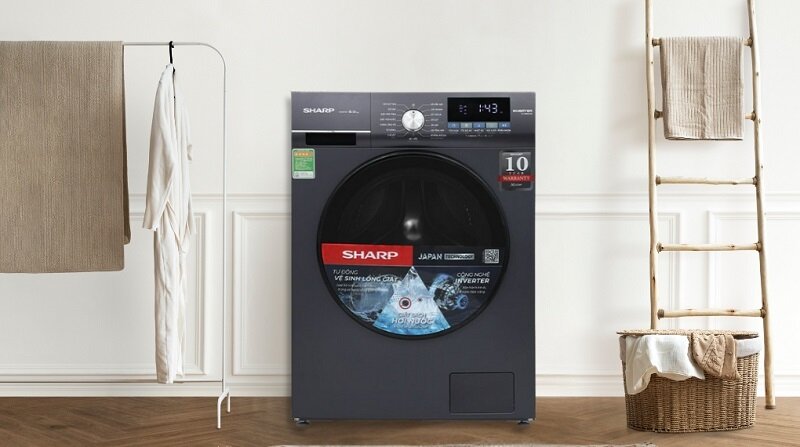 So sánh máy giặt cửa trước 9kg Aqua AQD-A902J BK và Sharp ES-FM90CB-SB trong tầm giá dưới 6 triệu đồng