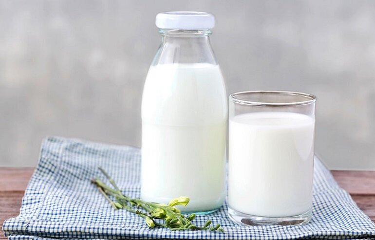 Sữa tươi là lựa chọn cung cấp dinh dưỡng cân bằng cho trẻ 3 tuổi