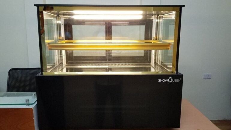 Tủ trưng bày bánh mini để bàn kính vuông Snow Queen SNQ-TD09Z