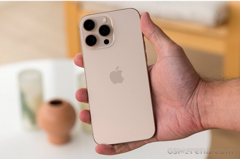 iPhone 16 Pro Max 256GB giảm 5 triệu đồng, vẫn là lựa chọn xuất sắc trong năm 2025