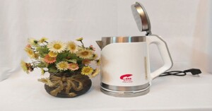 Ấm siêu tốc Jiplai dùng có tốt không? Giá cả thế nào?