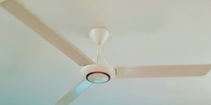Quạt trần Panasonic 3 cánh đáng mua nhất 2025: Top 4 lựa chọn bền – đẹp – tiết kiệm điện