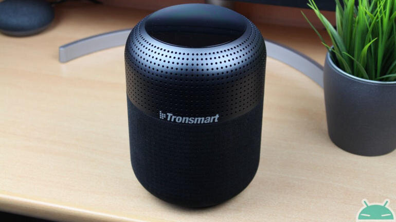 Công suất của loa Tronsmart T6 Max đạt đến 60W giúp âm thanh lan tỏa khắp không gian căn phòng với âm lượng cực lớn